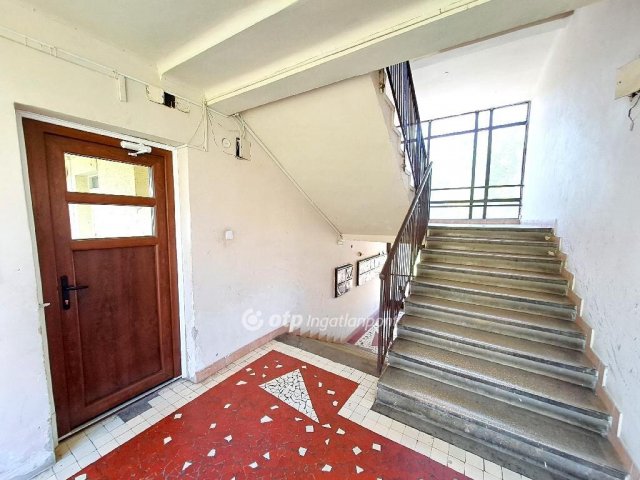 Eladó téglalakás, Kecskeméten 29.9 M Ft, 2 szobás