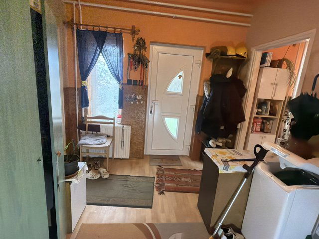 Eladó családi ház, Ongán 52.9 M Ft, 5 szobás