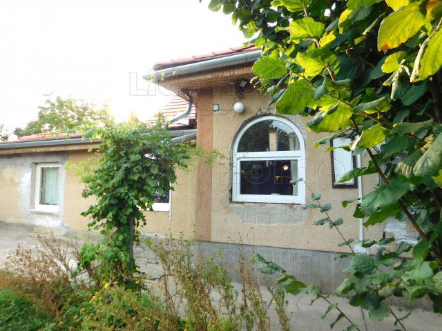 Eladó családi ház, Mátyásdombon 33.5 M Ft