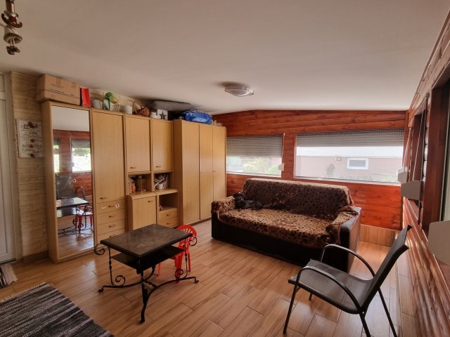 Eladó családi ház, Zalaapátin 65 M Ft, 3 szobás