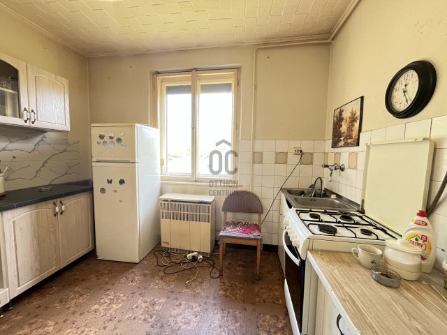 Eladó családi ház, Nagykerekin 13.99 M Ft, 2 szobás
