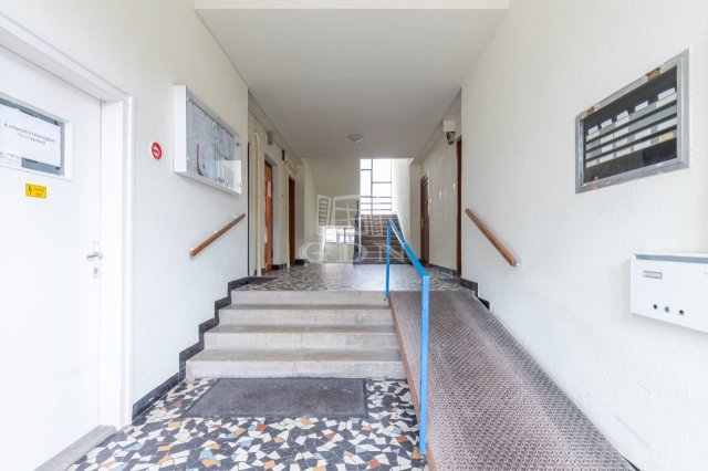 Eladó téglalakás, Budapesten, XII. kerületben 119 M Ft, 2 szobás