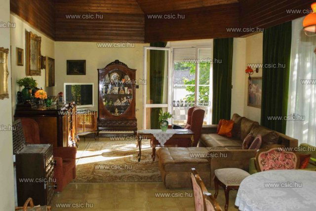 Eladó sorház, Dunakeszin 125 M Ft, 4+3 szobás