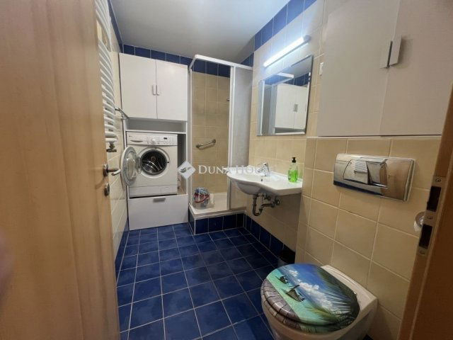 Eladó téglalakás, Budapesten, XIII. kerületben 95 M Ft, 1 szobás