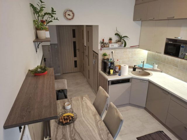 Eladó ikerház, Nyíregyházán 76.9 M Ft, 3+1 szobás