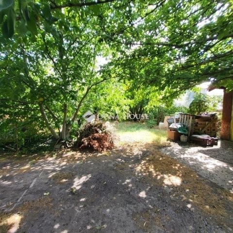 Eladó ikerház, Szegeden 51 M Ft, 4 szobás / költözzbe.hu
