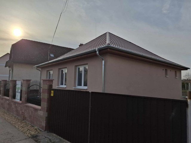 Eladó családi ház, Hajdúszoboszlón 65.9 M Ft, 3 szobás