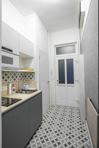 Kiadó téglalakás, albérlet, VI. kerületben, Dessewffy utcában