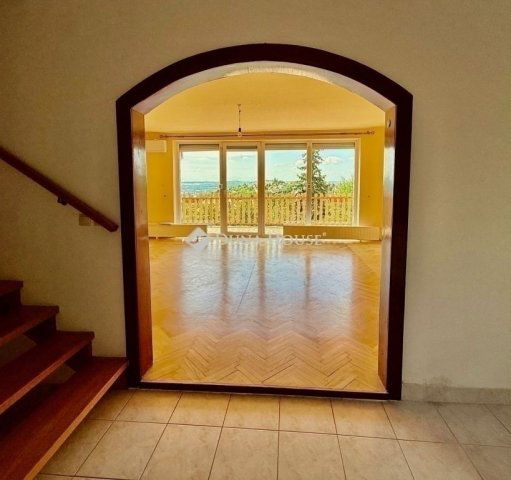 Eladó ikerház, Pécsett 99 M Ft, 4 szobás / költözzbe.hu