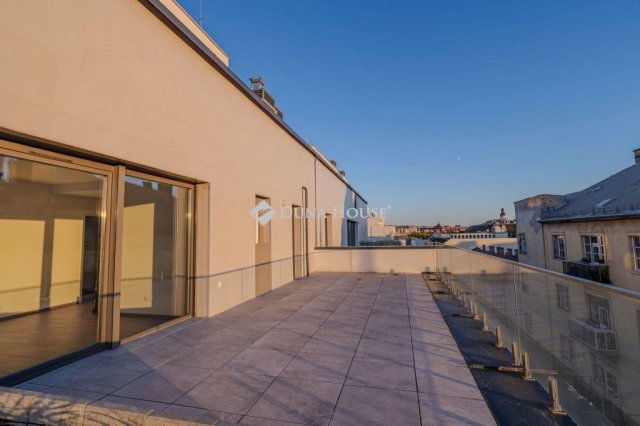 Eladó téglalakás, Budapesten, VIII. kerületben 249.9 M Ft