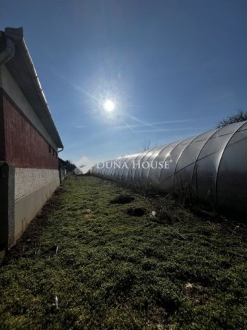 Eladó telek, Jászfényszarun 7.7 M Ft / költözzbe.hu