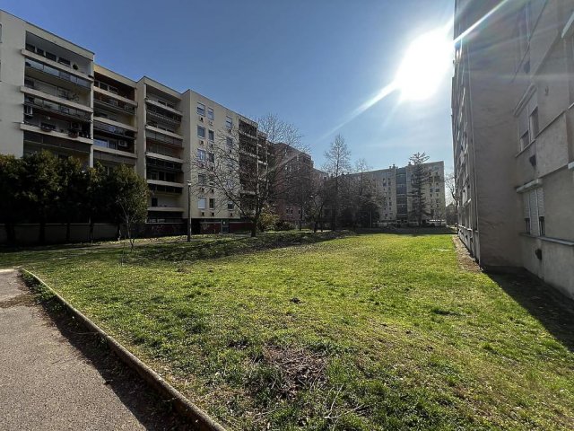 Eladó panellakás, Gödöllőn 68.9 M Ft, 2 szobás