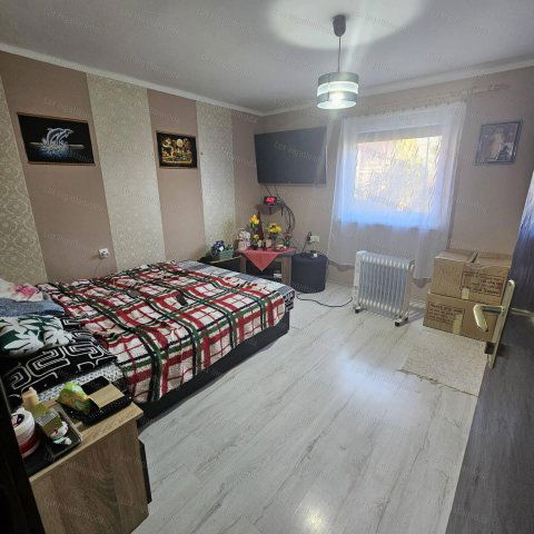 Eladó mezogazdasagi ingatlan, Kecskéden 21.99 M Ft, 1 szobás