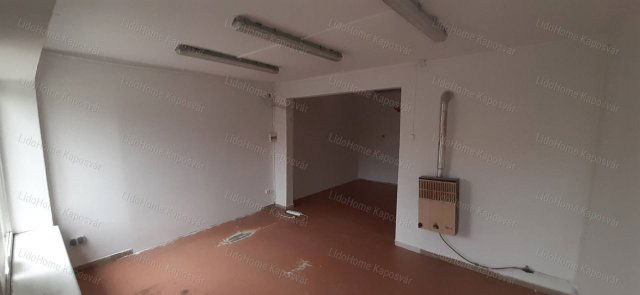 Eladó üzlethelyiség, Kaposváron 7.4 M Ft, 2 szobás
