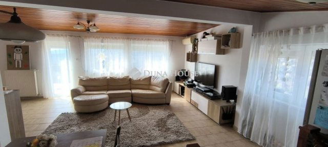 Eladó téglalakás, Budapesten, II. kerületben 194.9 M Ft