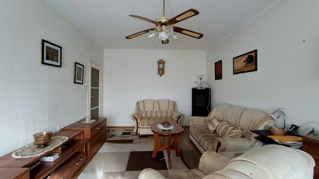 Eladó téglalakás, Gyöngyösön 33.59 M Ft, 2 szobás