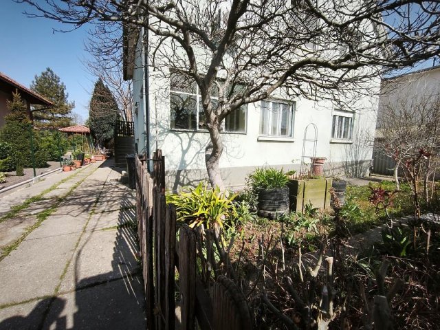 Eladó családi ház, Budapesten, XVII. kerületben 134.9 M Ft