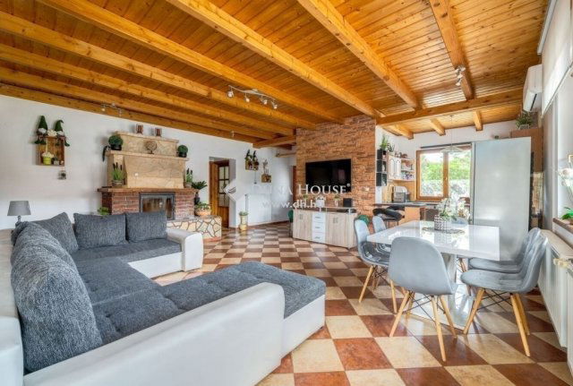 Eladó családi ház, Hernádon 95 M Ft, 5 szobás