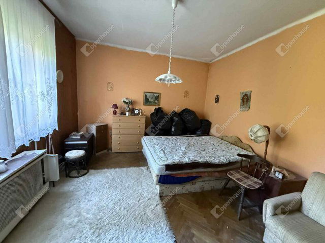 Eladó téglalakás, Zalaegerszegen 17.9 M Ft, 2 szobás