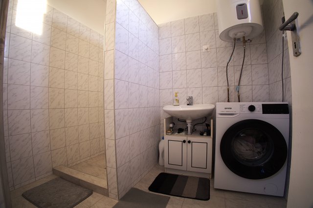 Eladó családi ház, Sarkadon 26 M Ft, 2 szobás