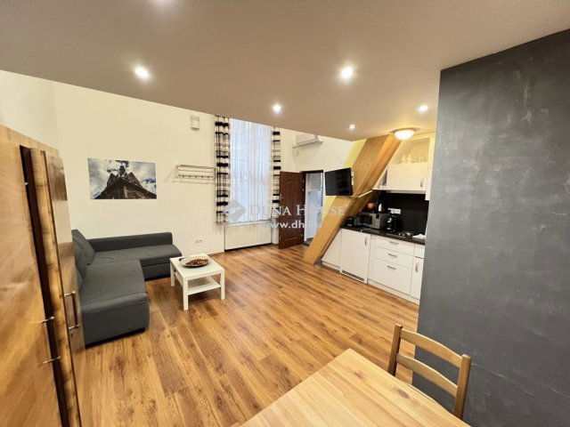 Eladó téglalakás, Budapesten, VII. kerületben 99.99 M Ft