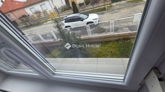 Eladó családi ház, Szombathelyen 96 M Ft, 6 szobás