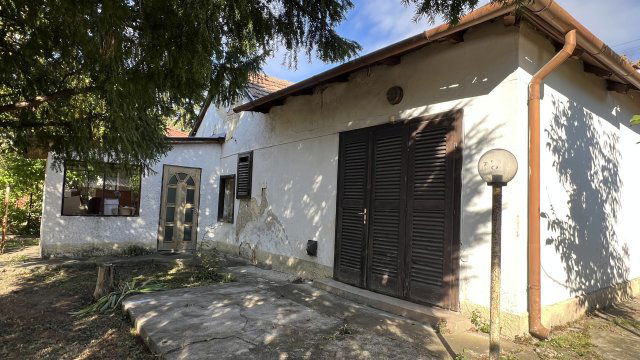 Eladó családi ház, Budapesten, XVII. kerületben 76.9 M Ft