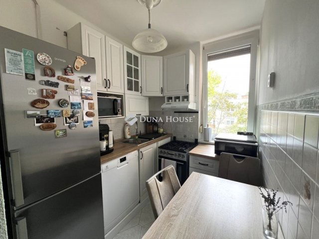 Eladó téglalakás, Kecskeméten 43 M Ft, 2 szobás