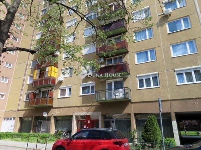 Eladó panellakás, Budapesten, IV. kerületben 77.9 M Ft, 3 szobás