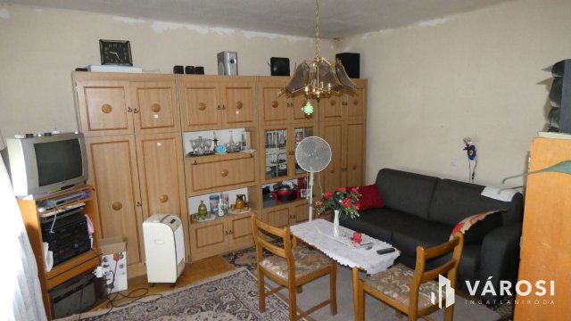 Eladó családi ház, Tapolcán 34 M Ft, 3 szobás