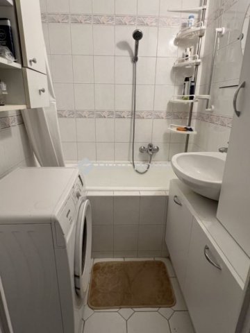 Eladó panellakás, Székesfehérvárott 44.9 M Ft, 2 szobás