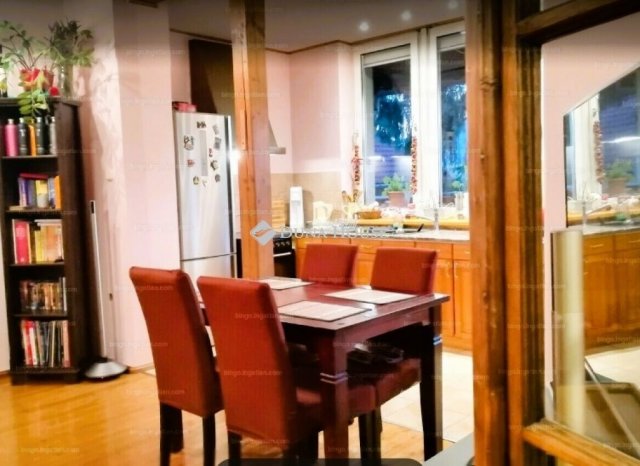 Eladó családi ház, Visegrádon 110 M Ft, 5 szobás