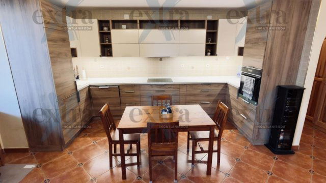 Eladó téglalakás, Szegeden 72.9 M Ft, 2 szobás