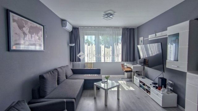 Eladó panellakás, Budapesten, III. kerületben 76.5 M Ft