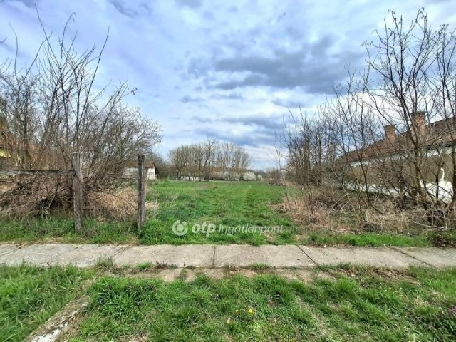 Eladó telek, Körösszegapátin 3.5 M Ft / költözzbe.hu
