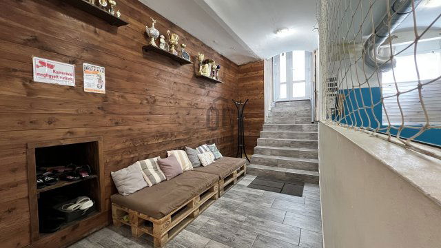 Eladó ipari ingatlan, Budapesten, VI. kerületben 135 M Ft