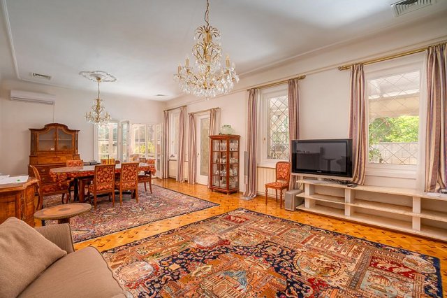 Eladó családi ház, Budapesten, III. kerületben 169.9 M Ft