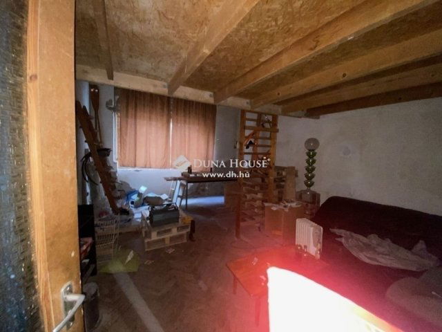 Eladó téglalakás, Budapesten, VIII. kerületben 44.5 M Ft