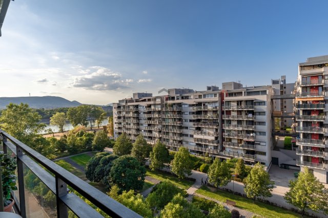 Eladó téglalakás, Budapesten, XIII. kerületben 130 M Ft