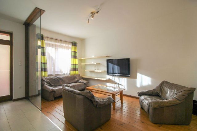 Kiadó családi ház, albérlet, Debrecenben 330 E Ft / hó