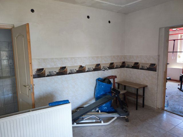 Eladó családi ház, Debrecenben 33 M Ft, 3 szobás