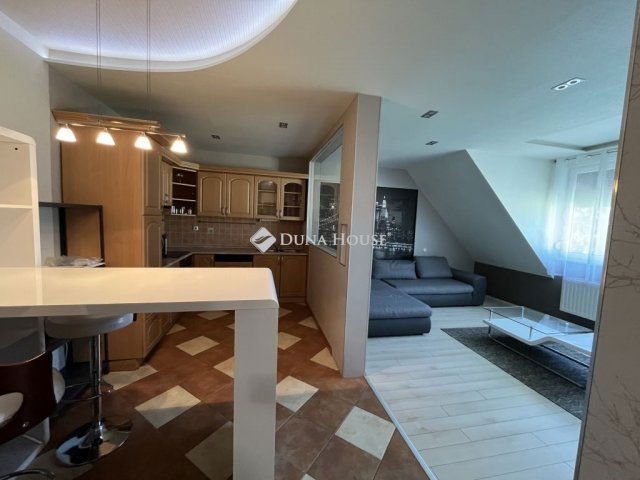 Eladó téglalakás, Körmenden 49.9 M Ft, 3 szobás