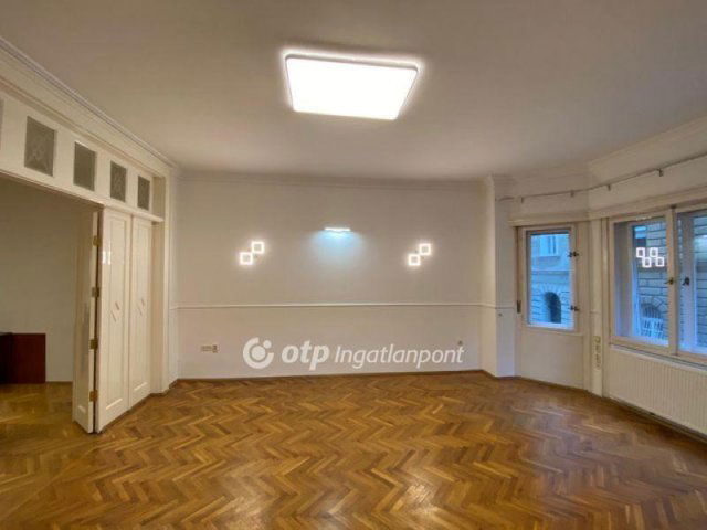 Eladó téglalakás, Budapesten, VI. kerületben 109 M Ft