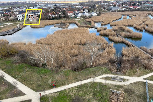 Eladó téglalakás, Székesfehérvárott 66.988 M Ft, 2 szobás