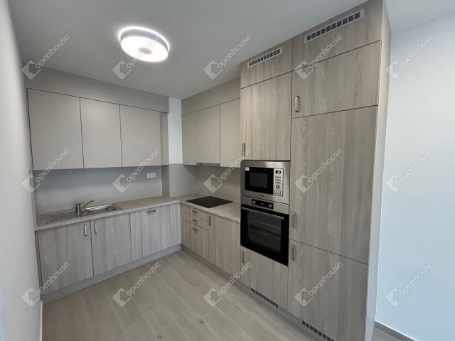 Kiadó téglalakás, albérlet, Győrött 279 E Ft / hó, 3 szobás