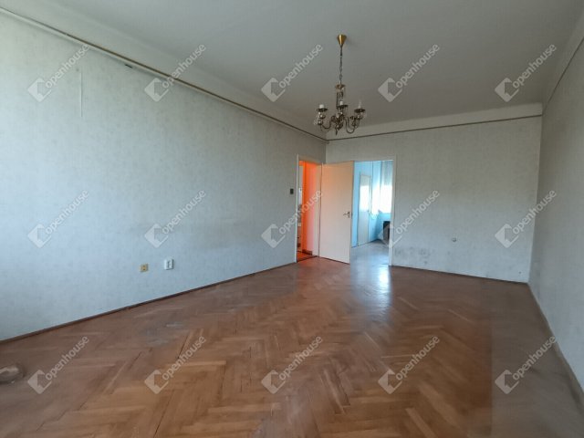 Eladó téglalakás, Nagyatádon 18.9 M Ft, 2 szobás