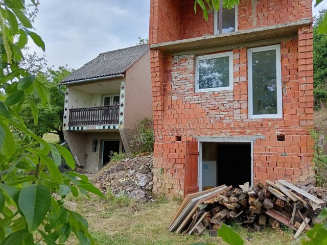 Eladó mezogazdasagi ingatlan, Csörnyeföldön 14.9 M Ft, 2 szobás
