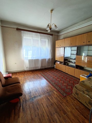 Eladó családi ház, Gödöllőn 84.9 M Ft, 2+1 szobás