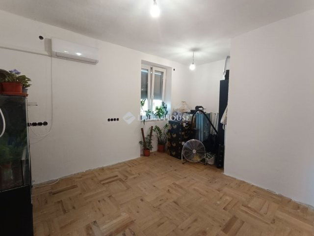 Eladó téglalakás, Budapesten, X. kerületben 44.9 M Ft, 1 szobás