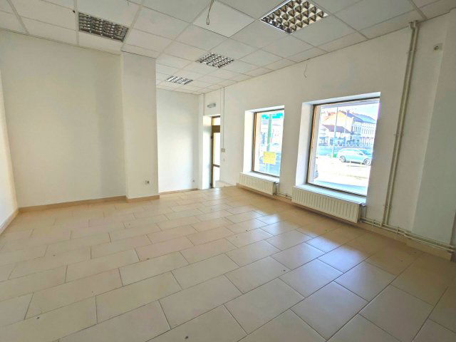 Kiadó üzlethelyiség, Miskolcon 300 E Ft / hó